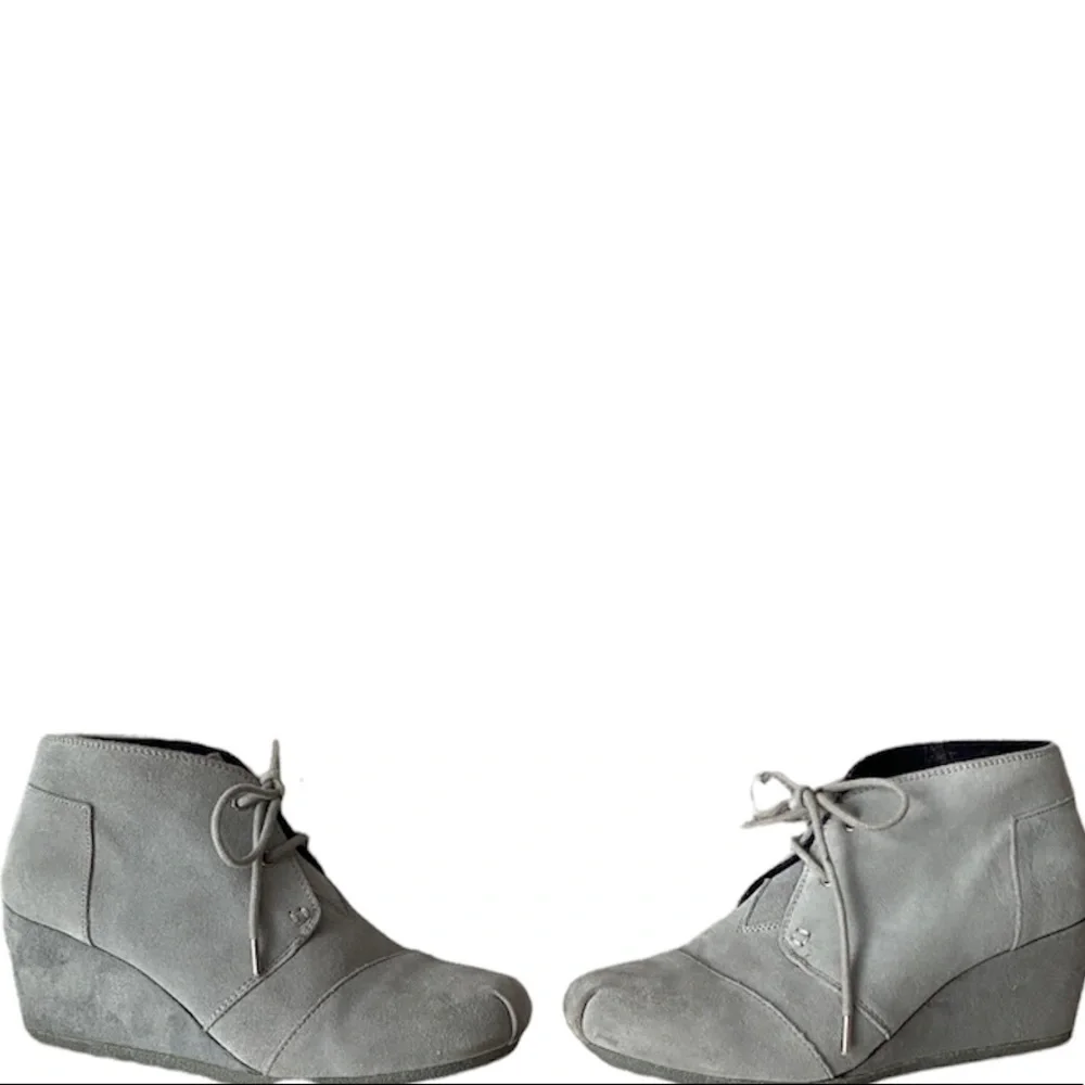 Wedge Heel Ankle Booties Lace Up Suede Boots Bobs Sketchers Gray Size 8 1/2